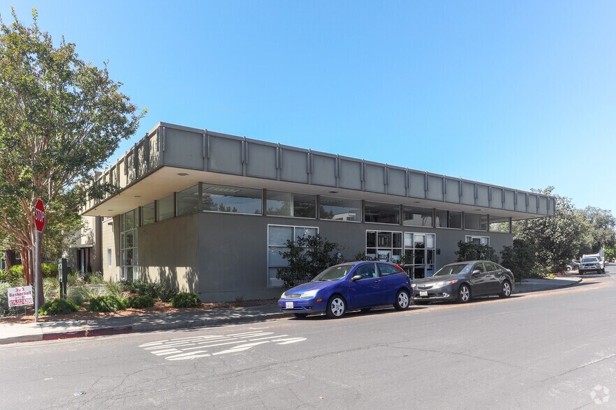 More Photos Of 721 Colorado Ave, Palo Alto Office For Sale