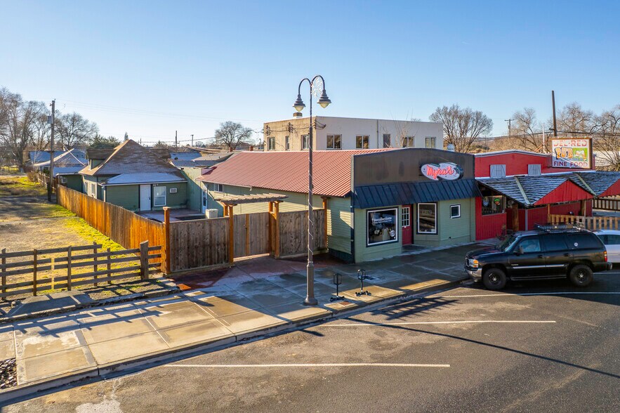 More Photos Of 315 Main Ave E, Soap Lake General Retail For Sale