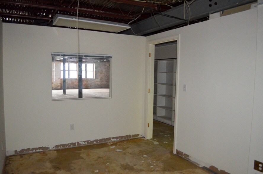 More Photos Of 1 Harris St, Newburyport Medical For Lease