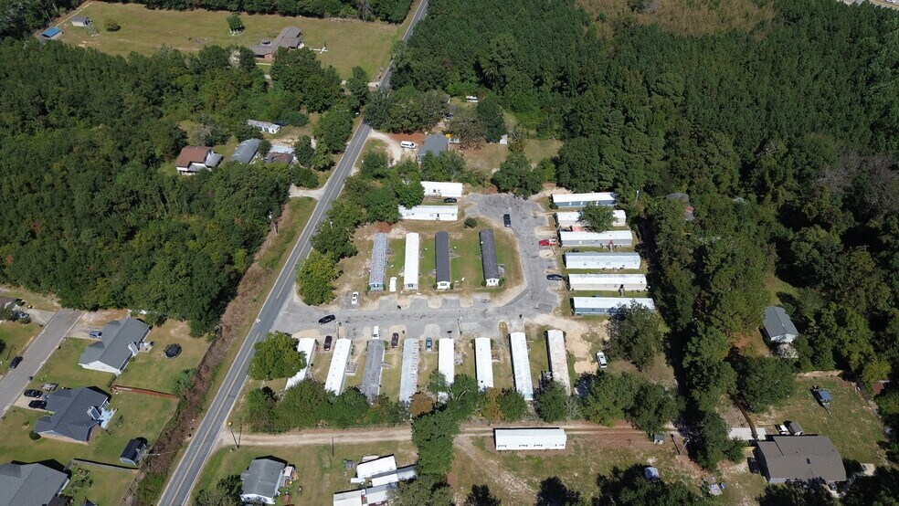 Primary Photo Of 5602 Hardwick Ln, Fayetteville Manufactured Housing Mobile Home Park For Sale