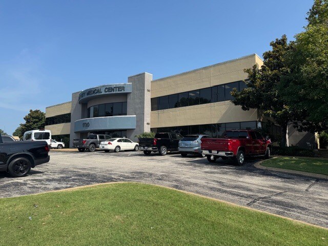 Primary Photo Of 1720 E Reelfoot Ave, Union City Office For Lease