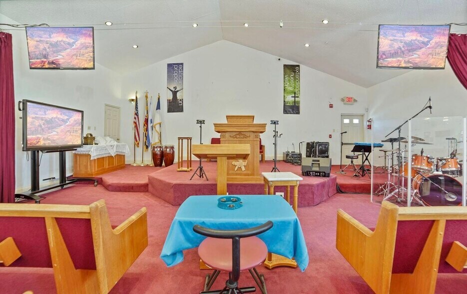 More Photos Of 8609 Greenwood Ave, Takoma Park Religious Facility For Sale
