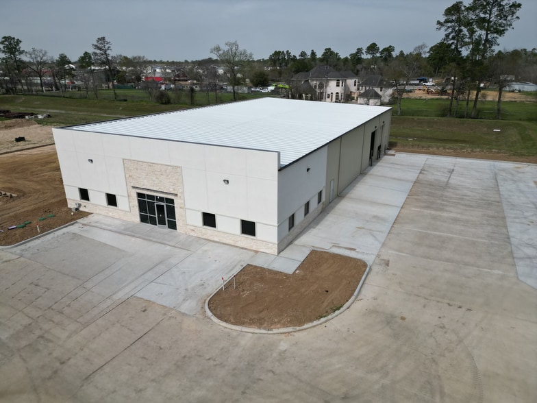 More Photos Of 6344 Theall rd, Houston Warehouse For Lease