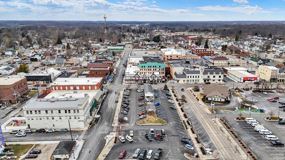 More Photos Of 35 S Main St, Batesville Warehouse For Sale