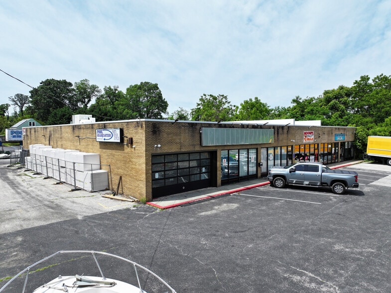 More Photos Of 7150 Furnace Branch Rd, Glen Burnie Flex For Sale