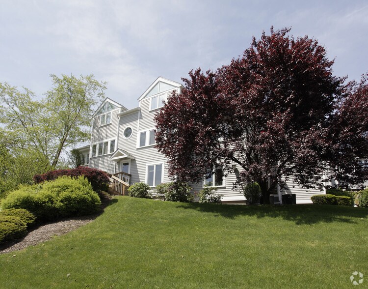 More Photos Of 120 Post Rd W, Westport Loft Creative Space For Lease