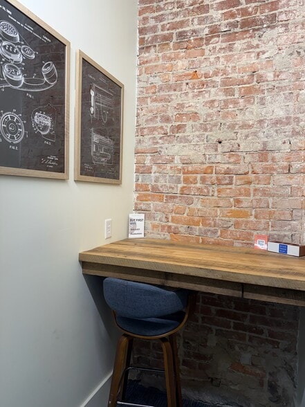 More Photos Of 213 S Chillicothe St, Plain City Coworking Space