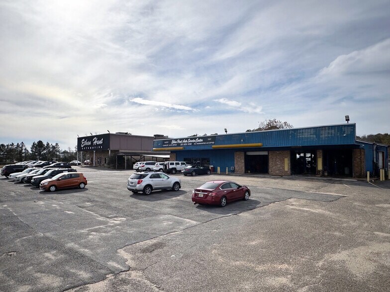 More Photos Of 90 Schillinger Rd S, Mobile Freestanding For Sale