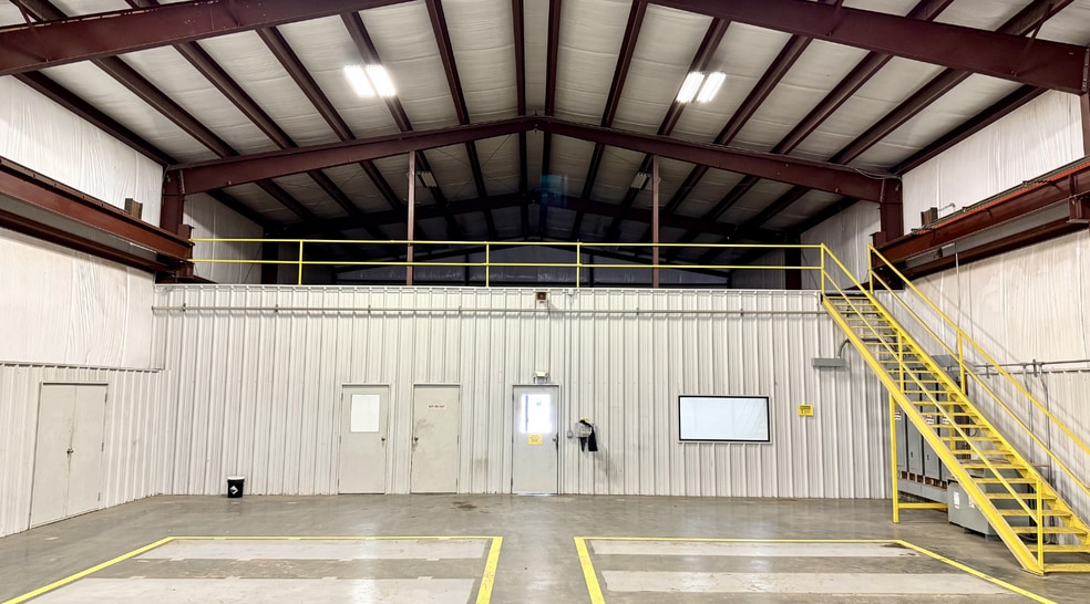 More Photos Of 3201 W County Road 130, Midland Manufacturing For Sale