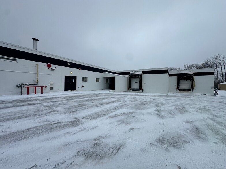 More Photos Of 955 Millstead Way, Rochester Manufacturing For Sale