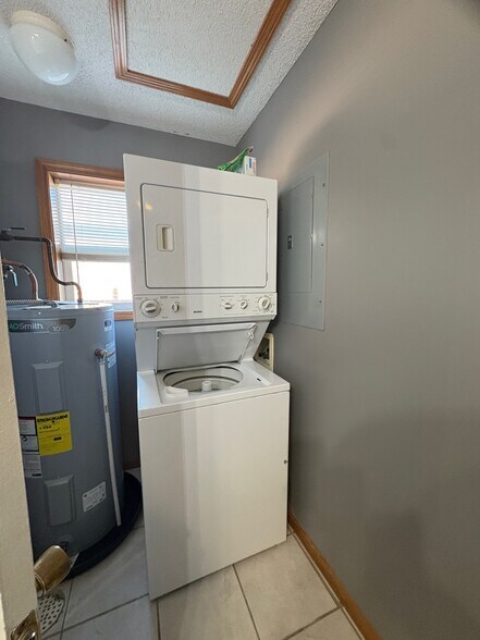 More Photos Of 109-111 Commercial St, Warrensburg Apartments For Sale