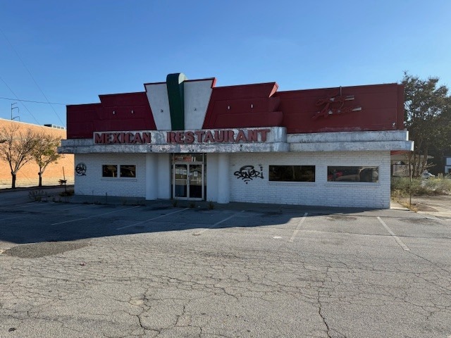 More Photos Of 4745 Redan Rd, Stone Mountain Restaurant For Sale