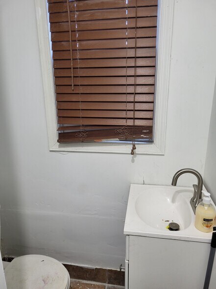 More Photos Of 134 Ledge-Landing Rd, Landing Storefront Retail Residential For Sale