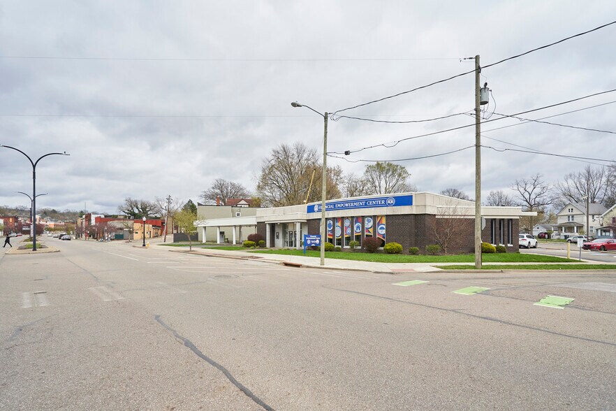 More Photos Of 1060 Kenmore Blvd, Akron Bank For Sale