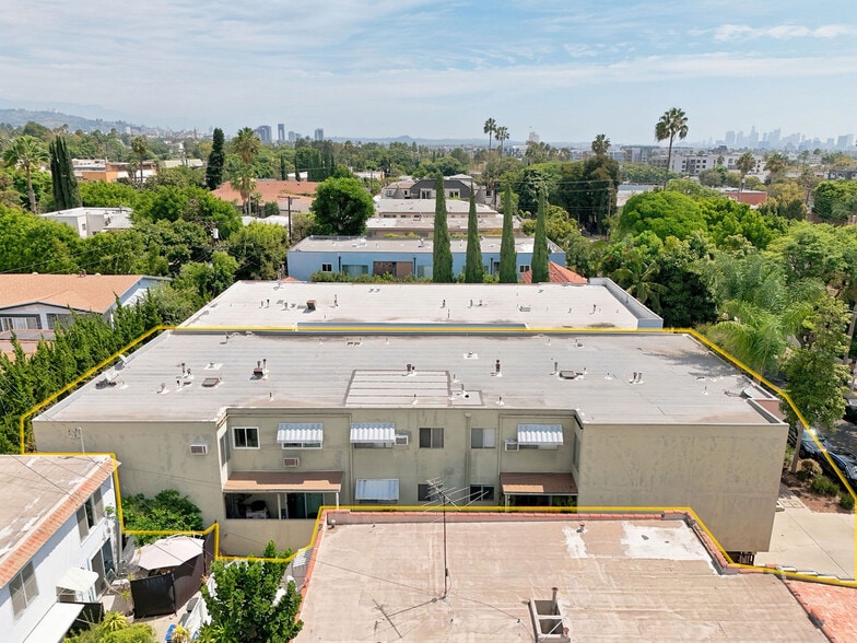 More Photos Of 7631 Norton Ave, West Hollywood Apartments For Sale