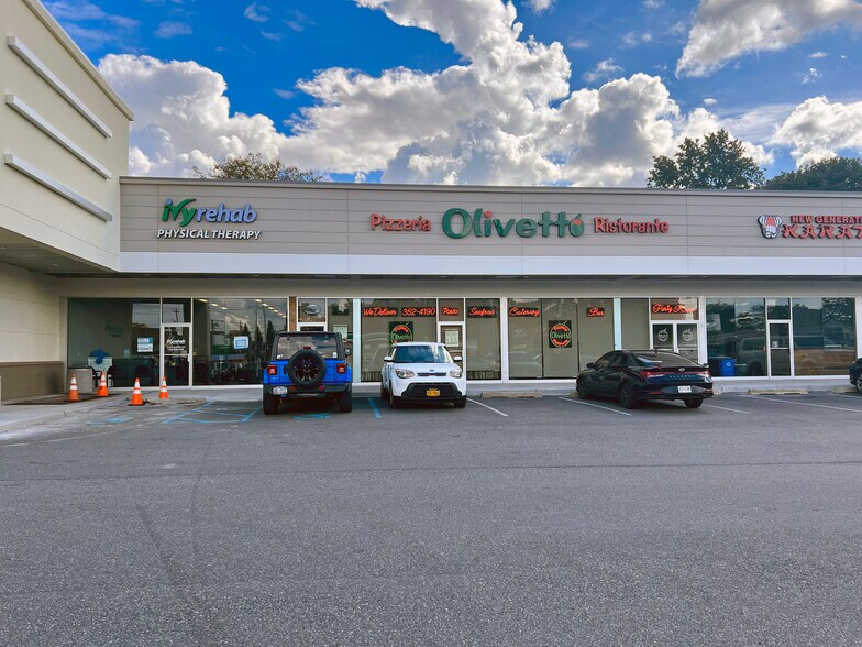 More Photos Of 166-206 New Hyde Park Rd, Franklin Square Storefront For Lease