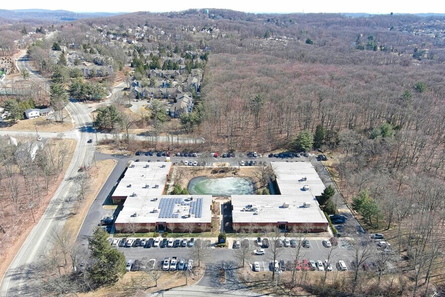 More Photos Of 200 Mineral Springs Rd, Rockaway Medical For Lease