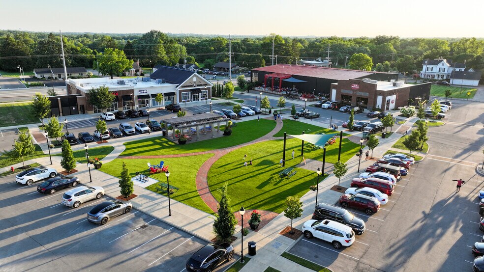 More Photos Of Central Ave, Springboro Unknown For Lease