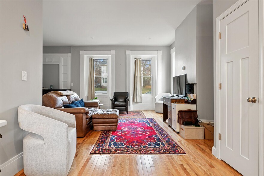 More Photos Of 72 3rd St, Bangor Apartments For Sale