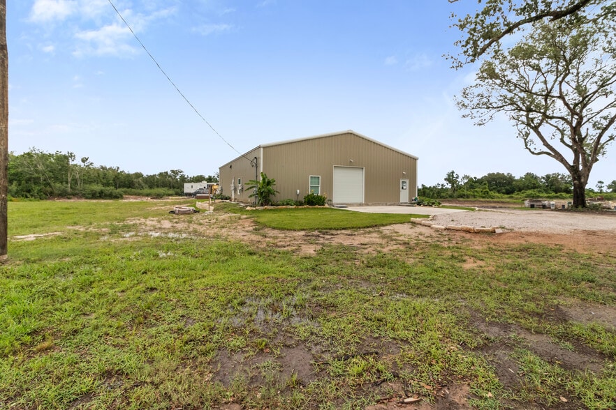 More Photos Of 25033-288B Angleton, TX 77515, Angleton Land For Sale