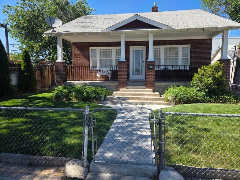 More Photos Of 127 E Pueblo St, Reno Office For Sale