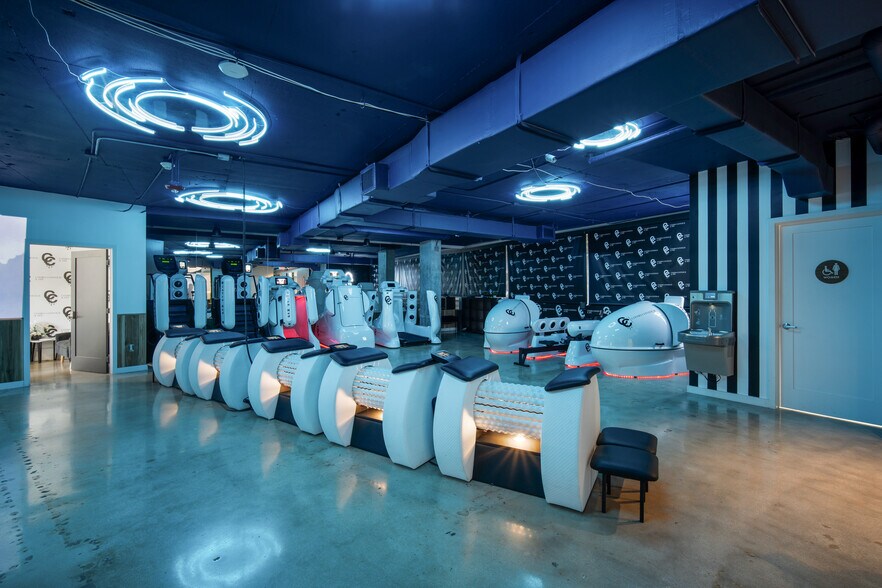 More Photos Of 2424 S Dixie Hwy, Coconut Grove Loft Creative Space For Sale