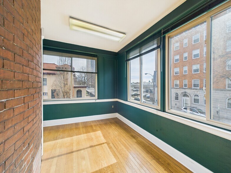 More Photos Of 73 Chestnut St, Springfield Loft Creative Space For Sale