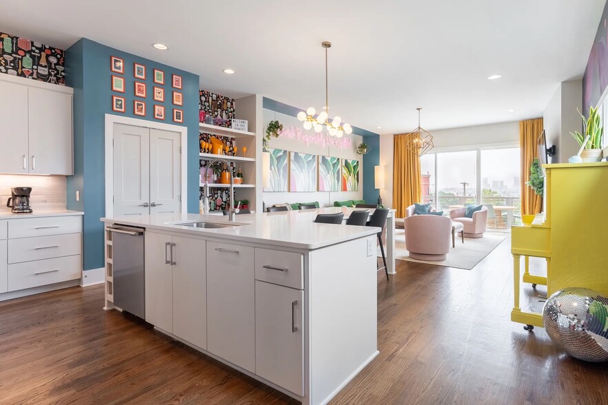 More Photos Of , Nashville Multifamily For Sale