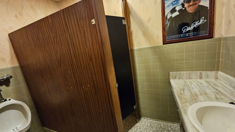 More Photos Of 227 Main St, Huntington Lodge Meeting Hall For Sale