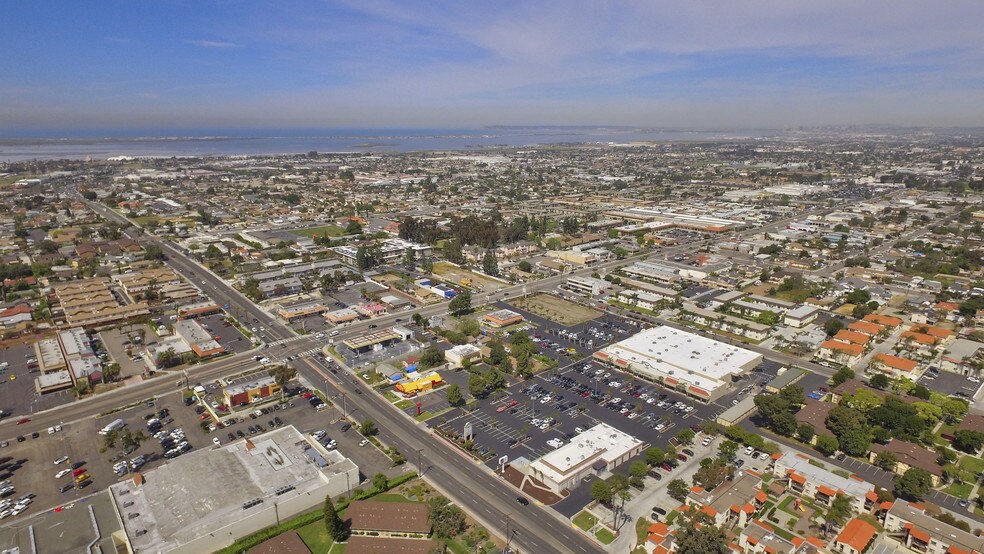 More Photos Of 1261 3rd Ave, Chula Vista Office For Lease