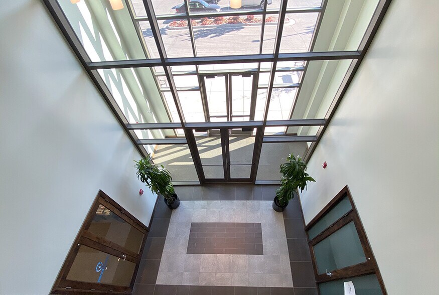 More Photos Of 1955 W Grove Parkway, Pleasant Grove Office For Sale