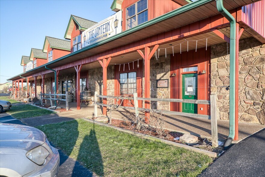 More Photos Of 78 Chestnut Hill Rd, Crossville Freestanding For Sale