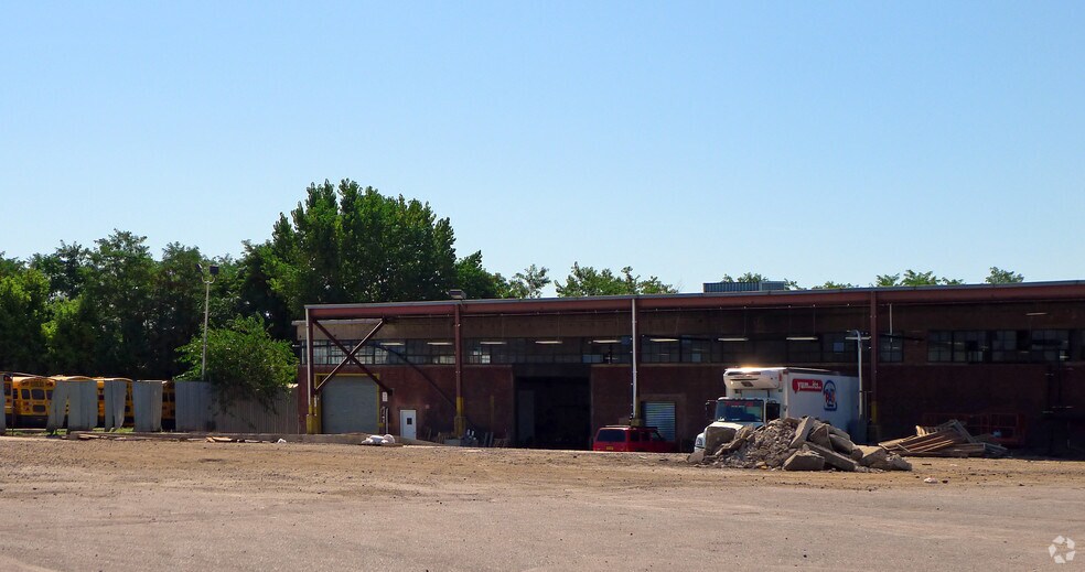 More Photos Of 5700 Avenue D, Brooklyn Warehouse For Lease