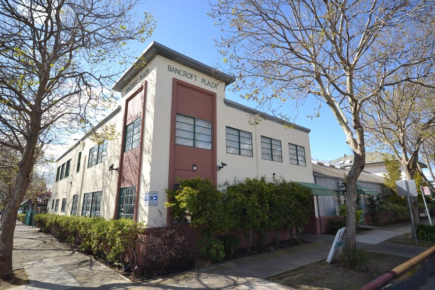 More Photos Of 2261 5th St, Berkeley Unknown For Lease