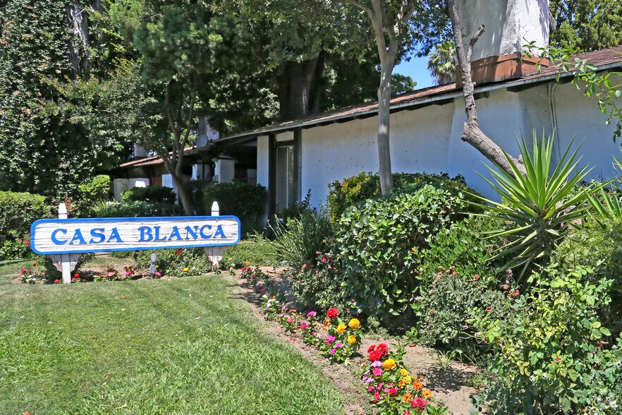 More Photos Of 3025-3049 E Gettysburg Ave, Fresno Apartments For Sale