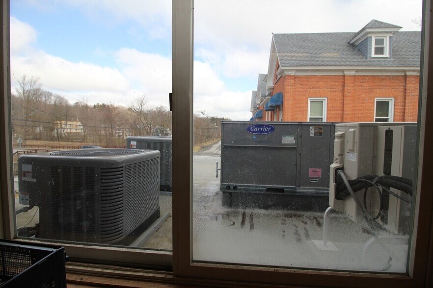 More Photos Of 3500 Bleachery Ave, New Hartford Warehouse For Sale