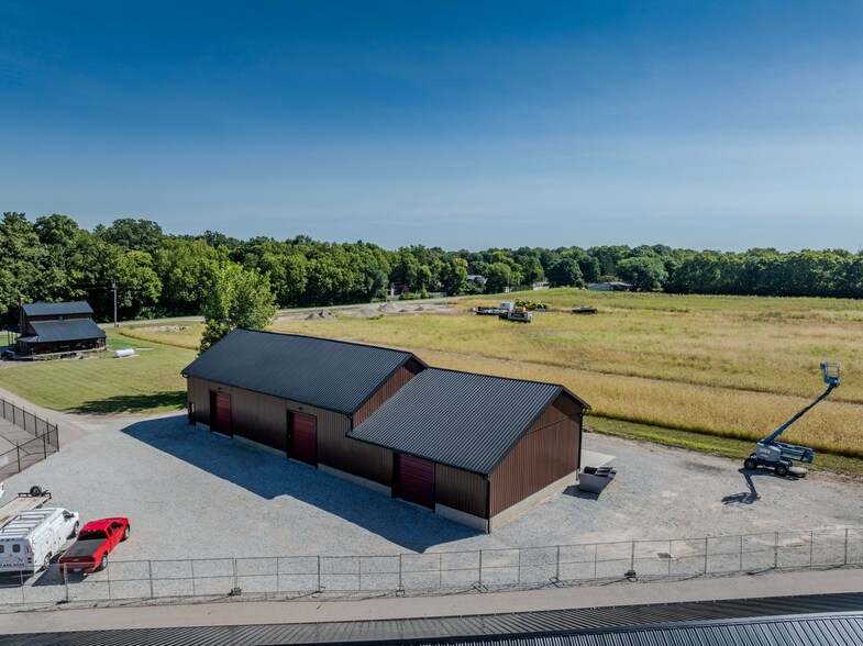 More Photos Of 536 Monroe Concord Rd, Troy Self Storage For Sale