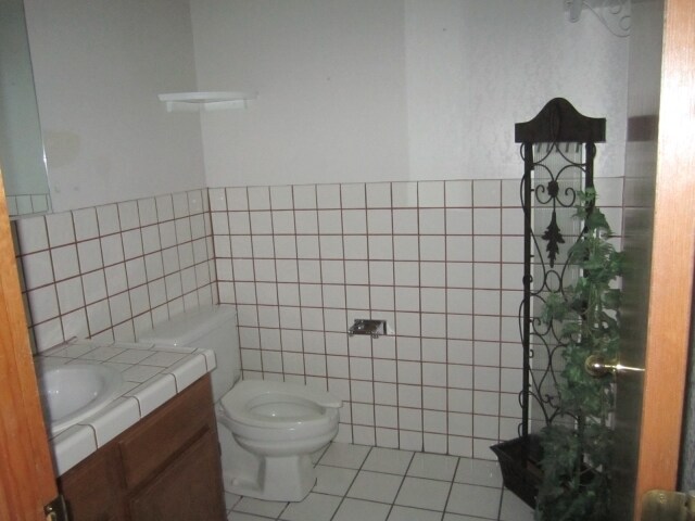More Photos Of 2881 S Valley View Blvd, Las Vegas Office Residential For Lease