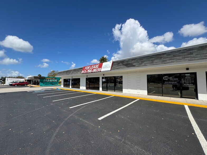 More Photos Of 4239 W Kennedy Blvd, Tampa General Retail For Lease