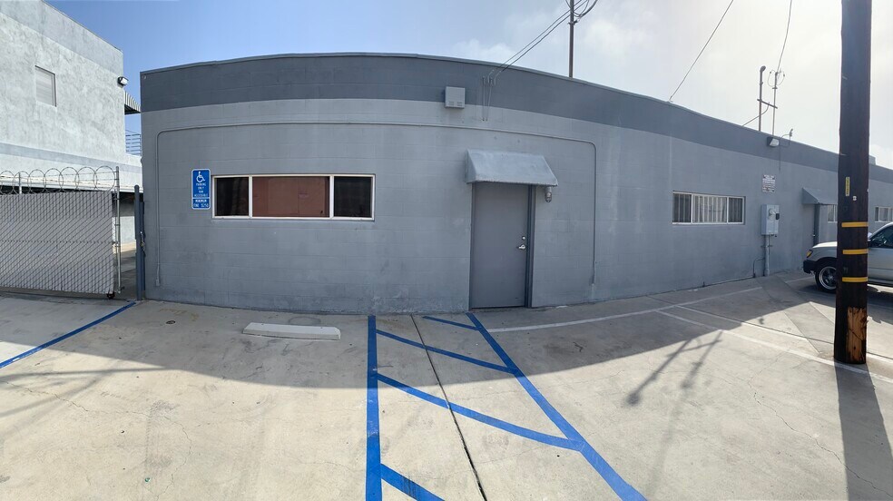 More Photos Of 1018 E Chestnut Ave, Santa Ana Warehouse For Lease