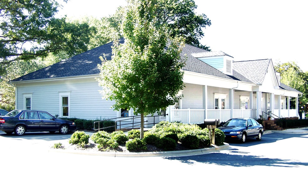 More Photos Of 20808 N Main St, Cornelius Medical For Lease