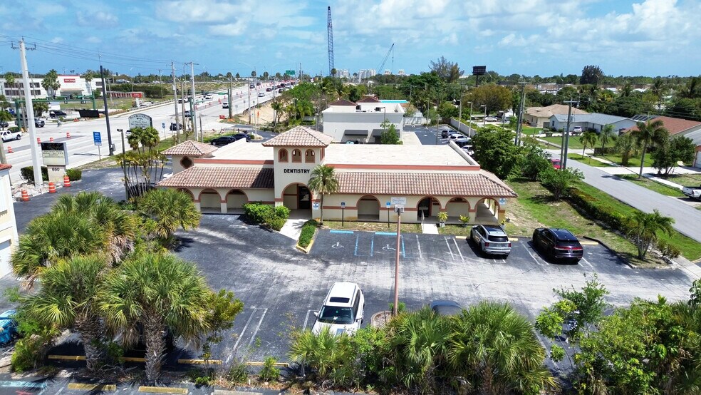 More Photos Of 650 W Boynton Beach Blvd, Boynton Beach Medical For Sale