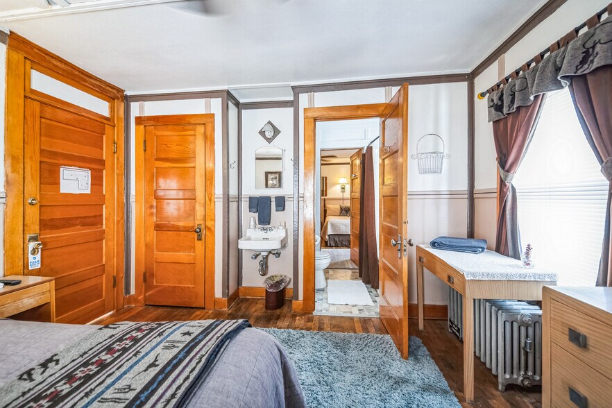 More Photos Of 104 2nd St S, Kremmling Apartments For Sale