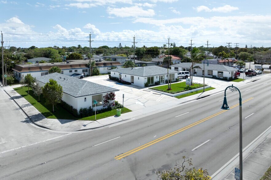 More Photos Of 1326 N Dixie Hwy, Lake Worth Unknown For Lease