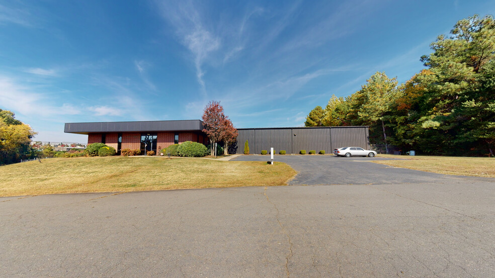 Primary Photo Of 8601 Wilkinson Blvd, Charlotte Warehouse For Lease