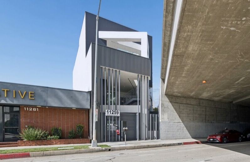 More Photos Of 11259 Washington Blvd, Culver City Medical For Sale