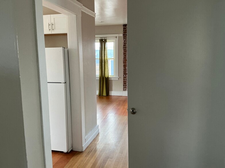 More Photos Of 22 W Taylor St, Reno Office For Sale