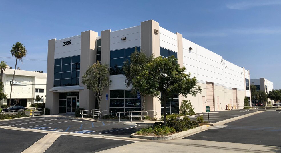 More Photos Of 2856 Columbia St, Torrance Research And Development For Lease
