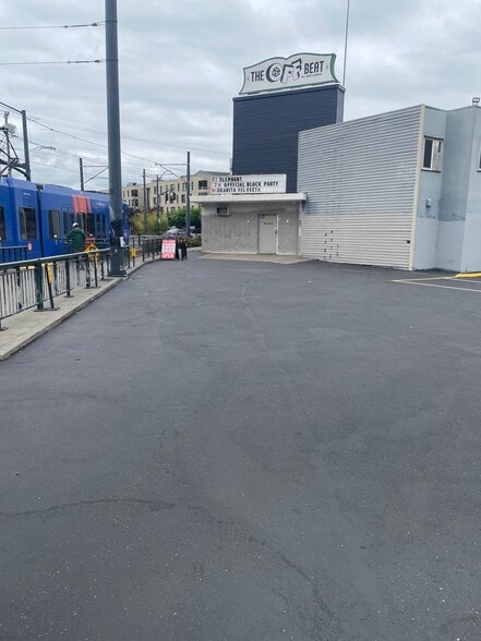 More Photos Of 8440 N Interstate Ave, Portland Freestanding For Lease