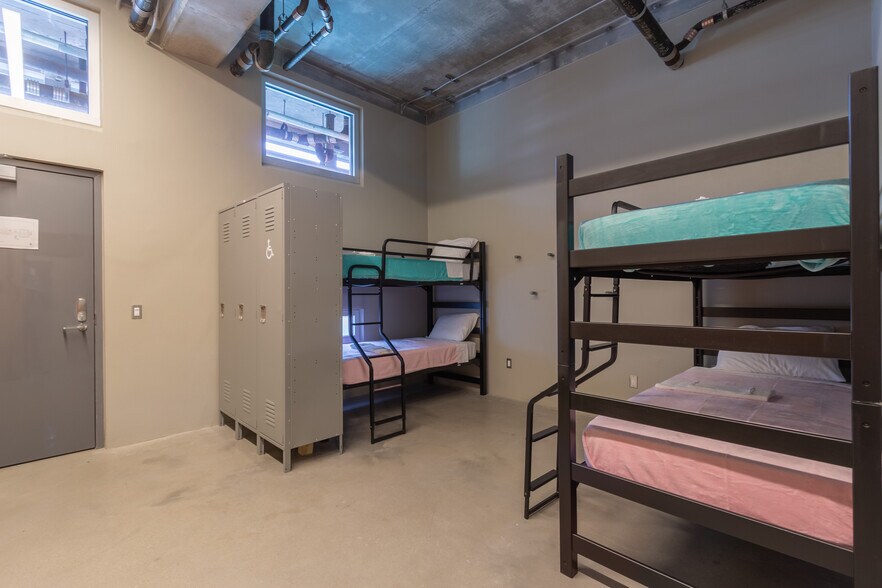 More Photos Of 7509 Broadway St, Galveston Lodge Meeting Hall For Sale